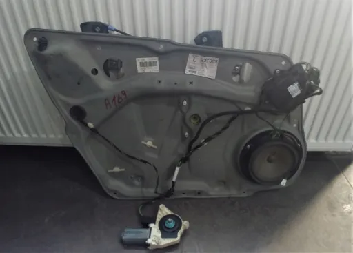 1697203079, 1695407705 - Механизмы дверей правая передняя mercedes a class w169