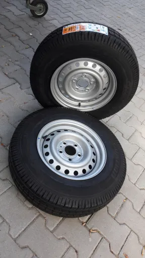 Шины 185R14C эвакуатор прицеп сильный 900KG